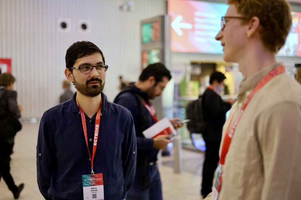 LEGGER FREM FUNN: Medisinstudentene Mattias Klakegg (t.v.) og Jakob Rishovd Karlowicz skal torsdag presentere en poster om resultatene fra studien under ECTRIMS 2022. Foto: Julie Kalveland Foto: LEGGER FREM FUNN: Medisinstudentene Mattias Klakegg (t.v.) og Jakob Rishovd Karlowicz skal torsdag presentere en poster om resultatene fra studien under ECTRIMS 2022. Foto: Julie Kalveland Foto: