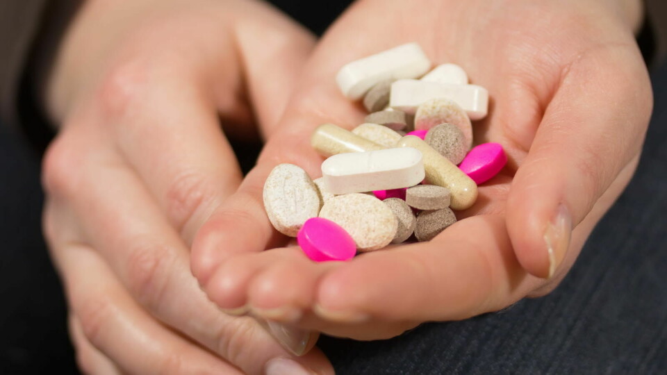 MEDISINER: De aller fleste som tar medisiner for psykiske lidelser, tar antidepressiva, men flere bruker også antipsykotika. Illustrasjonsfoto: Colourbox.com Foto: