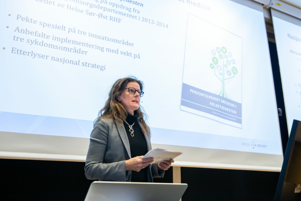 SKAL IMPLEMENTERE: Helse Sør-Øst direktør Cathrine Lofthus sier de jobber med å få på plass en robust infrastruktur for persontilpasset medisin. Foto: Vidar Sandnes