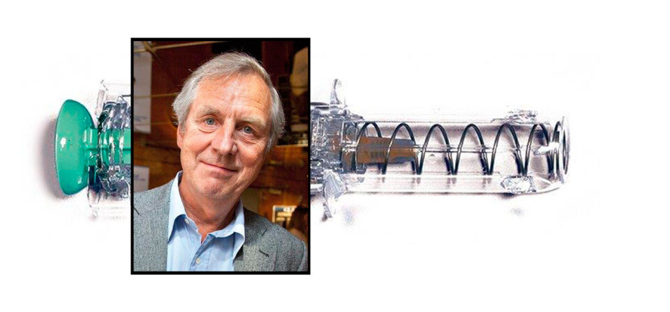 FLERE MÅ FÅ: Gynekologiprofessor Ole-Erik Iversen er glad for at politikerne vil gi jenter opp til 26 år HPV-vaksinen, men sier de som har gått glipp av den mens regjeringen bestemte seg også bør få den. Foto: Montasje/Lasse Moe