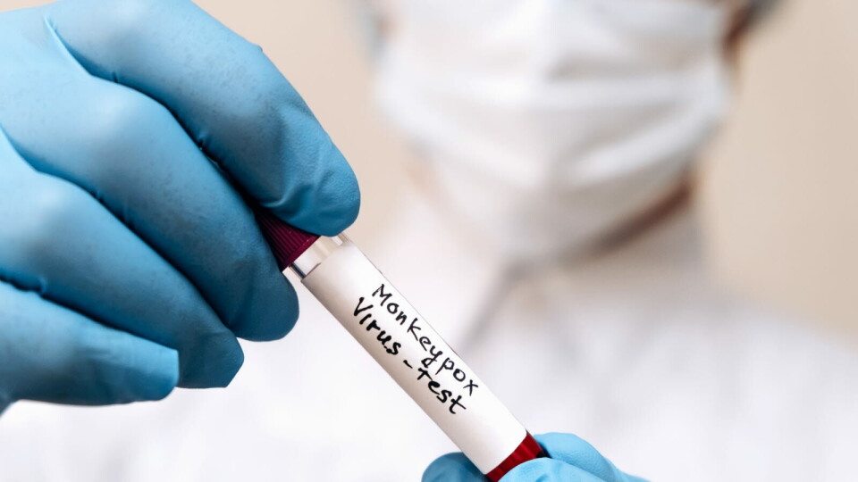 VESTEN: Først når smitten nådde Europa og vesten fikk arbeidet med å skaffe vaksiner og medisiner fart på seg. Illustrasjonsbilde av virus-test: Getty Images Foto: