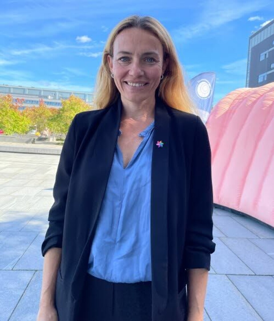 BIOBANK: Ingrid Stenstadvold Ross sier at man må få på plass en biobank slik at man kan ta vare på prøvene for forskning i tiden framover.
Foto: Henriette Bertheussen Isachsen BIOBANK: Ingrid Stenstadvold Ross sier at man må få på plass en biobank slik at man kan ta vare på prøvene for forskning i tiden framover.
Foto: Henriette Bertheussen Isachsen