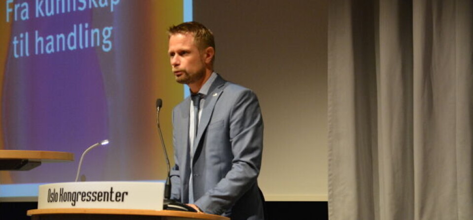 LOVER MER: Helseminister Bent Høie kom med gladmelding på Psykologikongressen. Foto: Lisbeth Nilsen