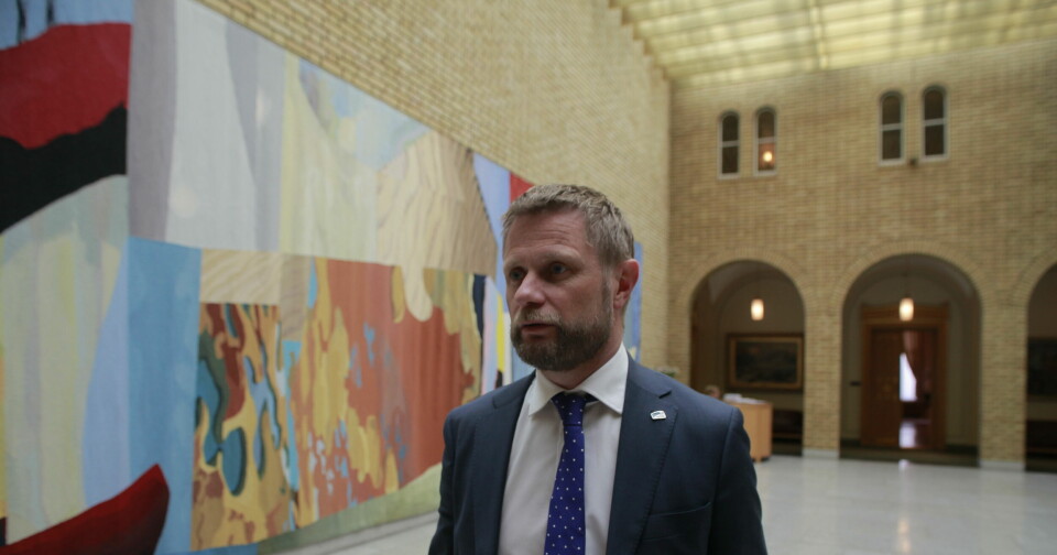GLAD: Helseminister Bent Høie oppgir at han er glad for avgjørelsen til Helsetilsynet. Foto: Lasse Moe