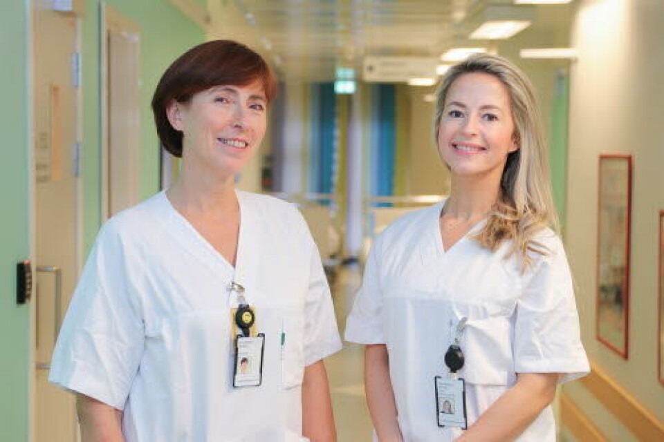 Overlege Ellen Nordal og legespesialist Veronika Rypdal, er henholdsvis siste- og forsteforfatter, og glade for at forskningen ser ut til å få betydning for klinisk praksis.
Foto: Jørn Resvoll/UNN Overlege Ellen Nordal og legespesialist Veronika Rypdal, er henholdsvis siste- og forsteforfatter, og glade for at forskningen ser ut til å få betydning for klinisk praksis.
Foto: Jørn Resvoll/UNN