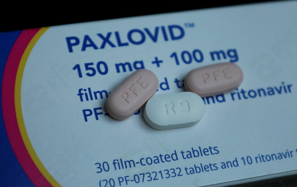 KORONAMEDISIN: Legemiddelet Paxlovid, som består av virkestoffene nirmaltrevir og ritonavir, reduserer risikoen for alvorlig koronasykdom hos dem med høy risiko for å bli alvorlig syke. Foto: NTB Foto: