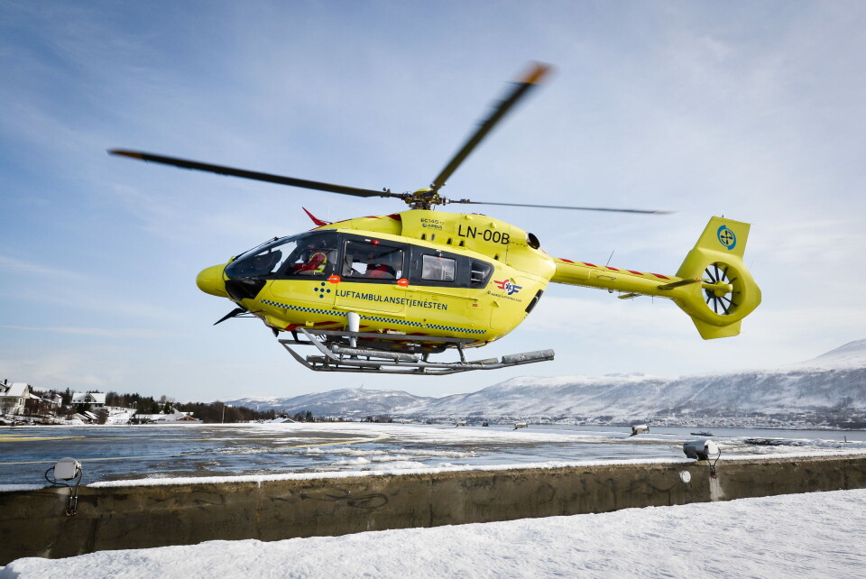 FÅ OPPDRAG: Luftambulansetjenesten utfører 2,5 prosent av det totale antall ambulanseoppdrag i Norge, men er likevel et viktig bidrag til totalberedskapen. Foto: Universitetssykehuset i Nord-Norge FÅ OPPDRAG: Luftambulansetjenesten utfører 2,5 prosent av det totale antall ambulanseoppdrag i Norge, men er likevel et viktig bidrag til totalberedskapen. Foto: Universitetssykehuset i Nord-Norge