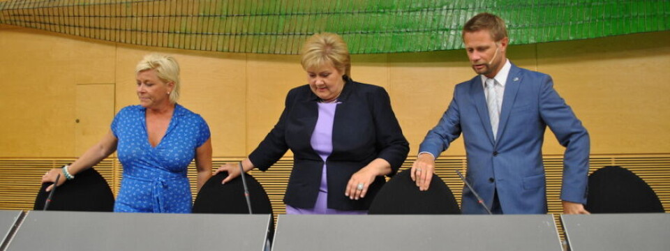 NY REFORM PÅ PLASS: Sammen med finansminister Siv Jensen (t.v) og statsminister Erna Solberg håper Bent Høie på at den nye reformen skal kutte køene. Foto: Anne Grete Storvik