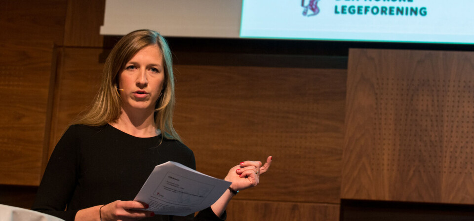 LOVEN SIER: – Røykere kan ikke nektes operasjon hvis de har krav på dette etter Pasientrettighetsloven, sier jurist Ida Øygard Haavardsholm i Legeforeningen. Foto: Vidar Sandnes