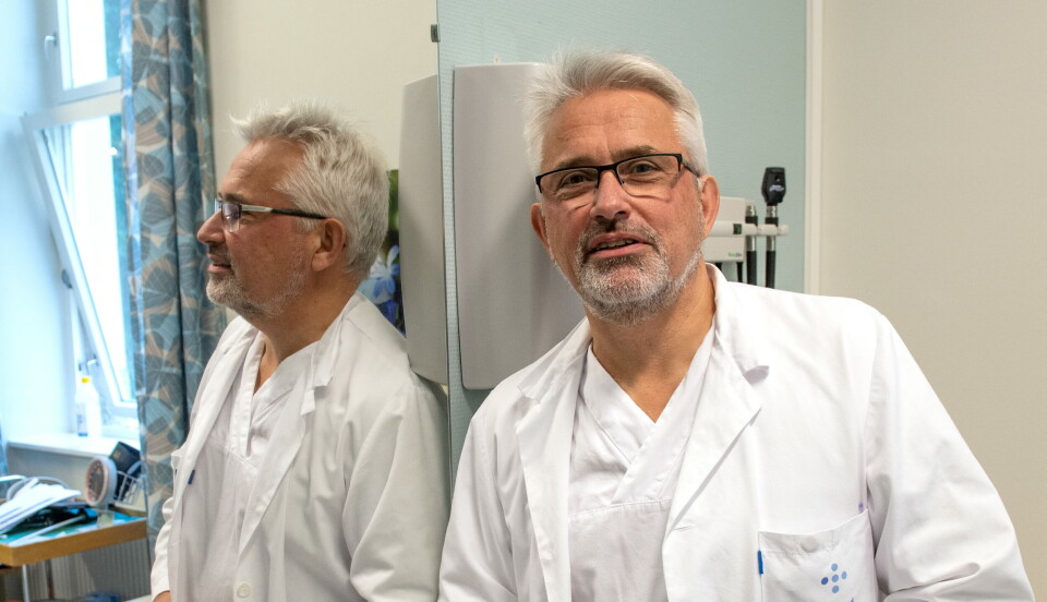 BEGIVENHETSRIKT ÅR: Ny forskning på Epstein-Barr-virus og MS og et nytt satsningsområde for behandling, er blant punktene på listen når nevrolog Kjell-Morten Myhr oppsummerer 2022. Foto: Marit Hommedal BEGIVENHETSRIKT ÅR: Ny forskning på Epstein-Barr-virus og MS og et nytt satsningsområde for behandling, er blant punktene på listen når nevrolog Kjell-Morten Myhr oppsummerer 2022. Foto: Marit Hommedal
