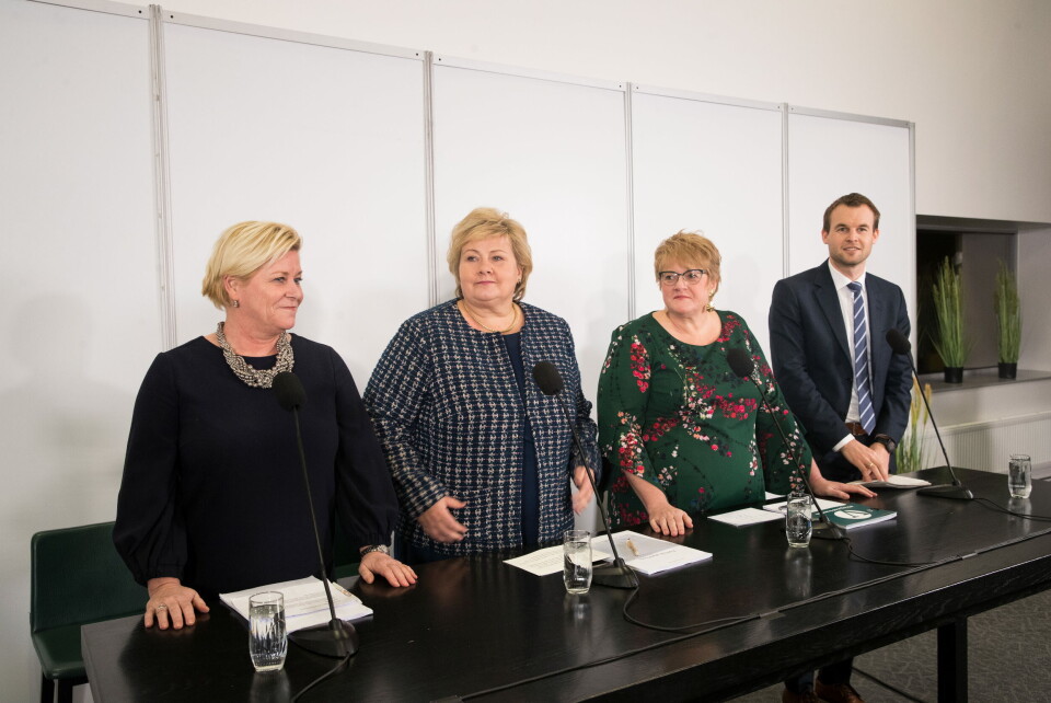 NY POLITIKK: Den nye regjeringen presenterte torsdag sin regjeringsplattform. På bildet: Frp-leder Siv Jensen, Høyre-leder Erna Solberg, Venstre-leder Trine Skei Grande og nestleder i KrF Kjell Ingolf Ropstad. Foto: Terje Bendiksby/NTB Scanpix