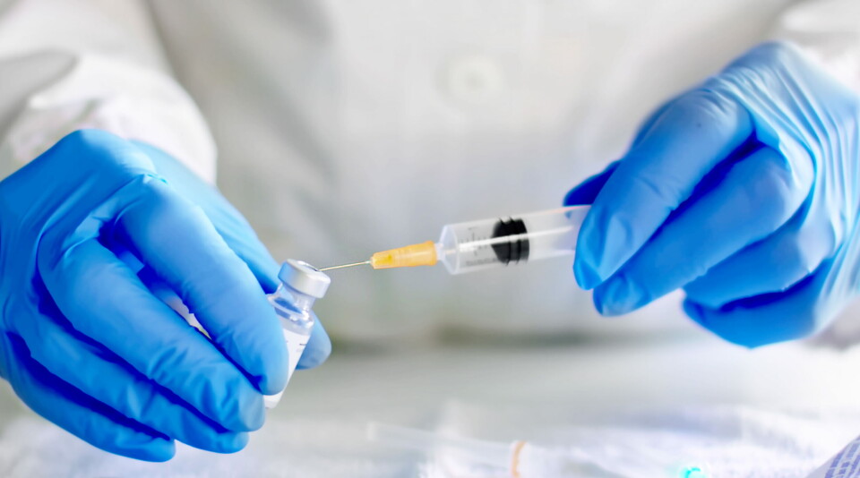 VAKSINE MOT EBOLA: University of Oxford har startet rekruttering til en fase 1-studie for å teste ebola-vaksinen på frivillige. De første vaksinedosene er allerede satt. Illustrasjonsbilde: Getty Images Foto: