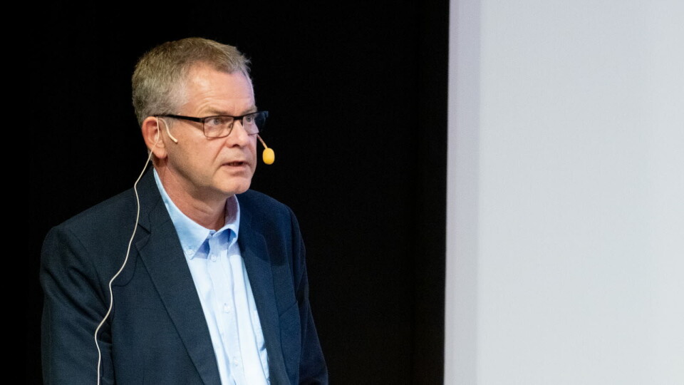 IKKE NYTT ANBUD ENNÅ: – Vi har hatt møter for å diskutere hva selskapene har av nye produkter som det er fornuftig å levere anbudstilbud på. Men de har ikke hatt noe nytt som kommer, sier seniorrådgiver Erik Hviding om beslutningen om å forlenge hiv-anbudet med ett år. Her avbildet under fjorårets DM Arena HIV-seminar. Foto: Vidar Sandnes