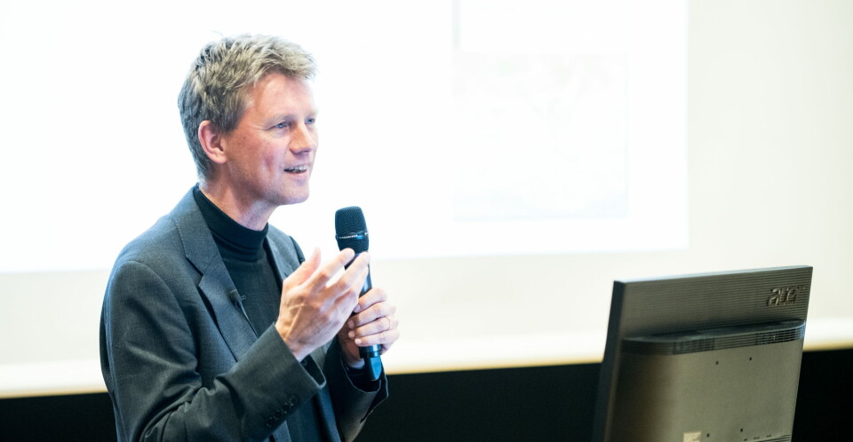 TENKE NYTT: – Vi er nødt til å ha en god dialog der man bruker prioriteringskriteriene og tenke nytt om hvordan man kan dokumentere effekten og varigheten av disse behandlingene, sier Ole Fridtjof Norheim i Bioteknologirådet om genterapi. Foto: