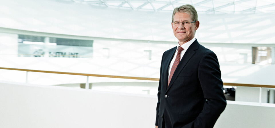 BEKLAGER: – Vi beklager dypt at gode kolleger kommer til å miste jobben, og det har vært en tung beslutning å ta, uttaler administrerende direktør Lars Rebien Sørensen i Novo Nordisk. Foto: Novo Nordisk