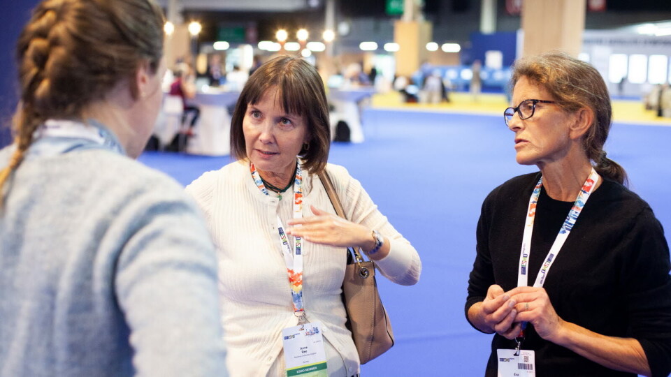 GLADSAK: Onkologene Anne Hansen Ree (til venstre) og Eva Hofsli ble positivt overrasket over funnene som ble presentert under ESMO-kongressen i Paris. Foto: Lars Brock Nilsen Foto: GLADSAK: Onkologene Anne Hansen Ree (til venstre) og Eva Hofsli ble positivt overrasket over funnene som ble presentert under ESMO-kongressen i Paris. Foto: Lars Brock Nilsen Foto: