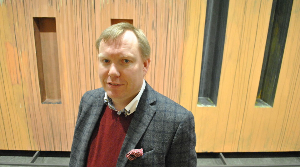 DYRT, MEN FÅ: – Vi skjønner alle at disse behandlingene er dyre, men det er ikke veldig mange pasienter det er snakk om, sier lege Andreas Stensvold. Foto: Anne Grete Storvik