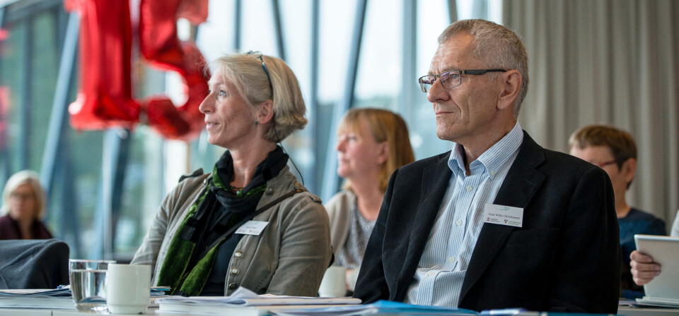 ADVARER: Kommunelege Tom Willy Christiansen i Ørskog kommune, her ved siden av fastlege Anette Fosse, advarte om at ordningen kan være historie om fem år. Foto: Lars Åke Andersen