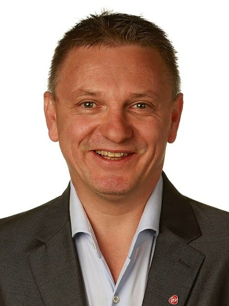 ER FOR: Aps Freddy de Ruiter mener norske sykehus bør gi etterbehandling til stamcellepasienter som kommer hjem fra utlandet.
Foto: Stortinget ER FOR: Aps Freddy de Ruiter mener norske sykehus bør gi etterbehandling til stamcellepasienter som kommer hjem fra utlandet.
Foto: Stortinget