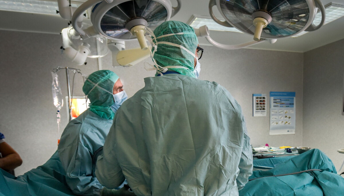 Kirurgisk behandling av benigne polypper: Å kalle en spade for en spade.