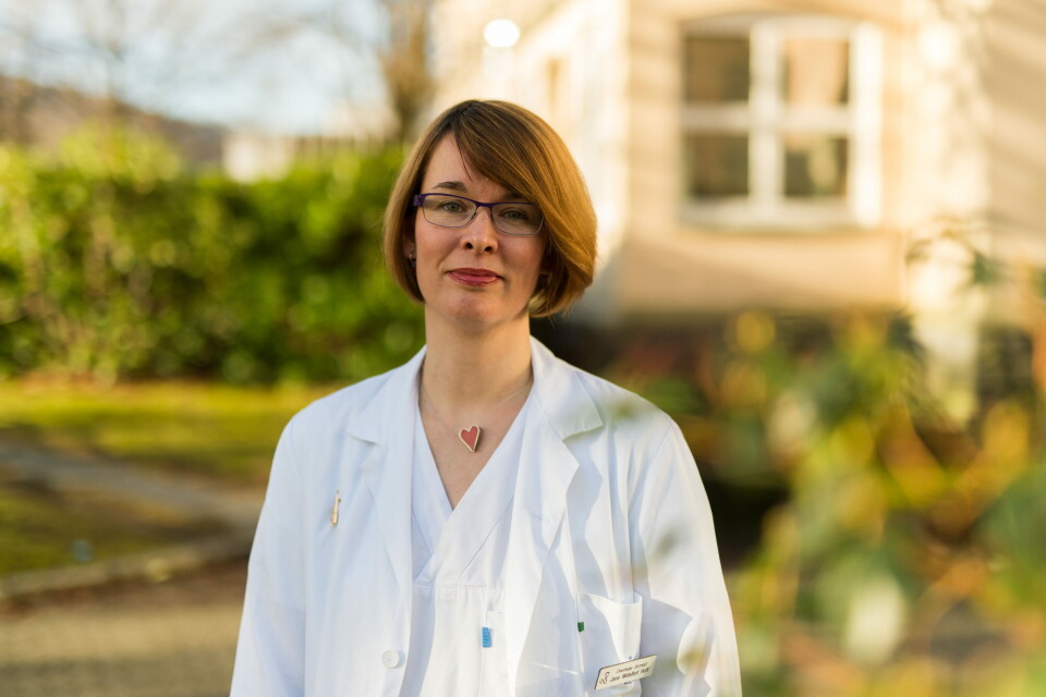 BEKYMRET: – Legeforeningen er bekymret for at solidaritetsprinsippet forsvinner om vi stadig innsnevrer ordningen, sier Jana Midelfart-Hoff. Foto: Magne Sandnes Foto: BEKYMRET: – Legeforeningen er bekymret for at solidaritetsprinsippet forsvinner om vi stadig innsnevrer ordningen, sier Jana Midelfart-Hoff. Foto: Magne Sandnes Foto: