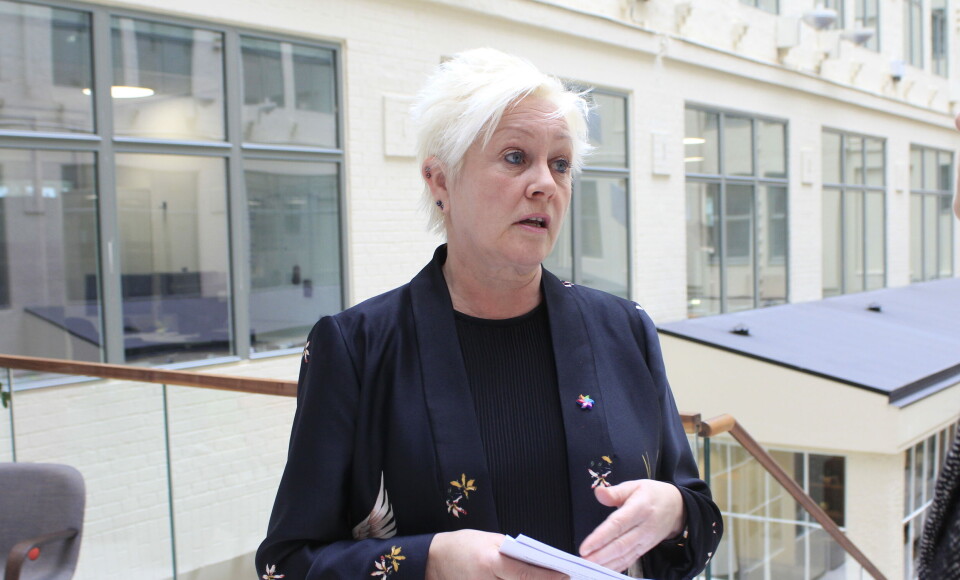 ALVORLIG: Generalsekretær Anne Lise Ryel i Kreftforeningen mener det er svært alvorlig at 157 pasienter pasienter med endetarmskreft er operert med en ny metode som ga mer komplikasjoner og flere dødsfall Foto: Lasse Moe