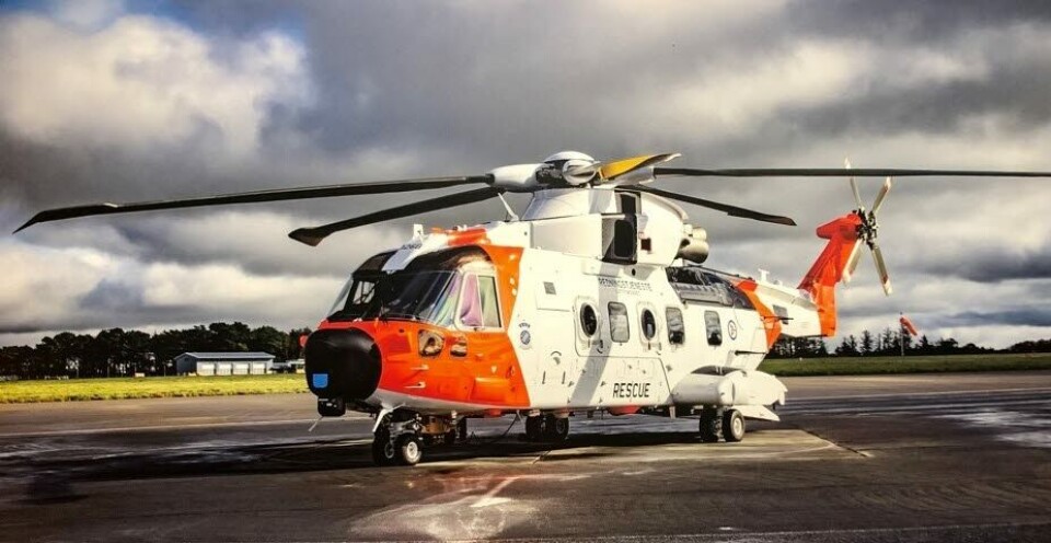 AKUTTLØFT MÅ TIL: – SAR Queen-helikopteret kan i dag lande ved bare to av tolv akuttsykehus i Nord-Norge, og pasientene kan påføres et tidstap på opp mot 60 minutter i andre enden av kjeden, fastslår artikkelforfatterne. Foto: Forsvaret/330 skvadronen AKUTTLØFT MÅ TIL: – SAR Queen-helikopteret kan i dag lande ved bare to av tolv akuttsykehus i Nord-Norge, og pasientene kan påføres et tidstap på opp mot 60 minutter i andre enden av kjeden, fastslår artikkelforfatterne. Foto: Forsvaret/330 skvadronen