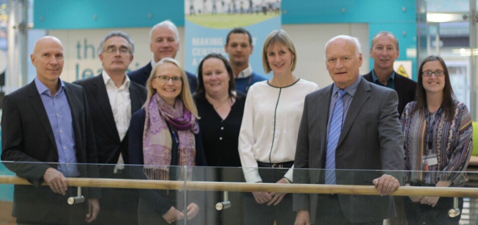PROmics-teamet der både Håkon Dahle (første fra venstre), Lars Dahle (tredje fra venstre bak) og Ken Garner (tredje fra høyre foran) fra Dignio er representert. Foto: PROmics-teamet der både Håkon Dahle (første fra venstre), Lars Dahle (tredje fra venstre bak) og Ken Garner (tredje fra høyre foran) fra Dignio er representert. Foto: