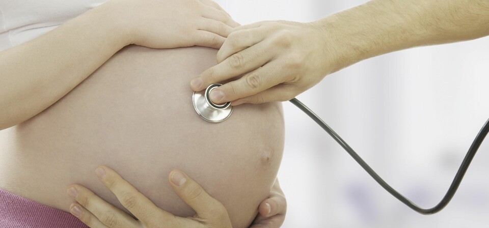 RISIKOEN GIKK NED: Studien viser også at hos kvinner som var overvektige ved første graviditet, innebar vektnedgang en minsket risiko for spedbarnsdød etter andre graviditet. Foto: Colourbox