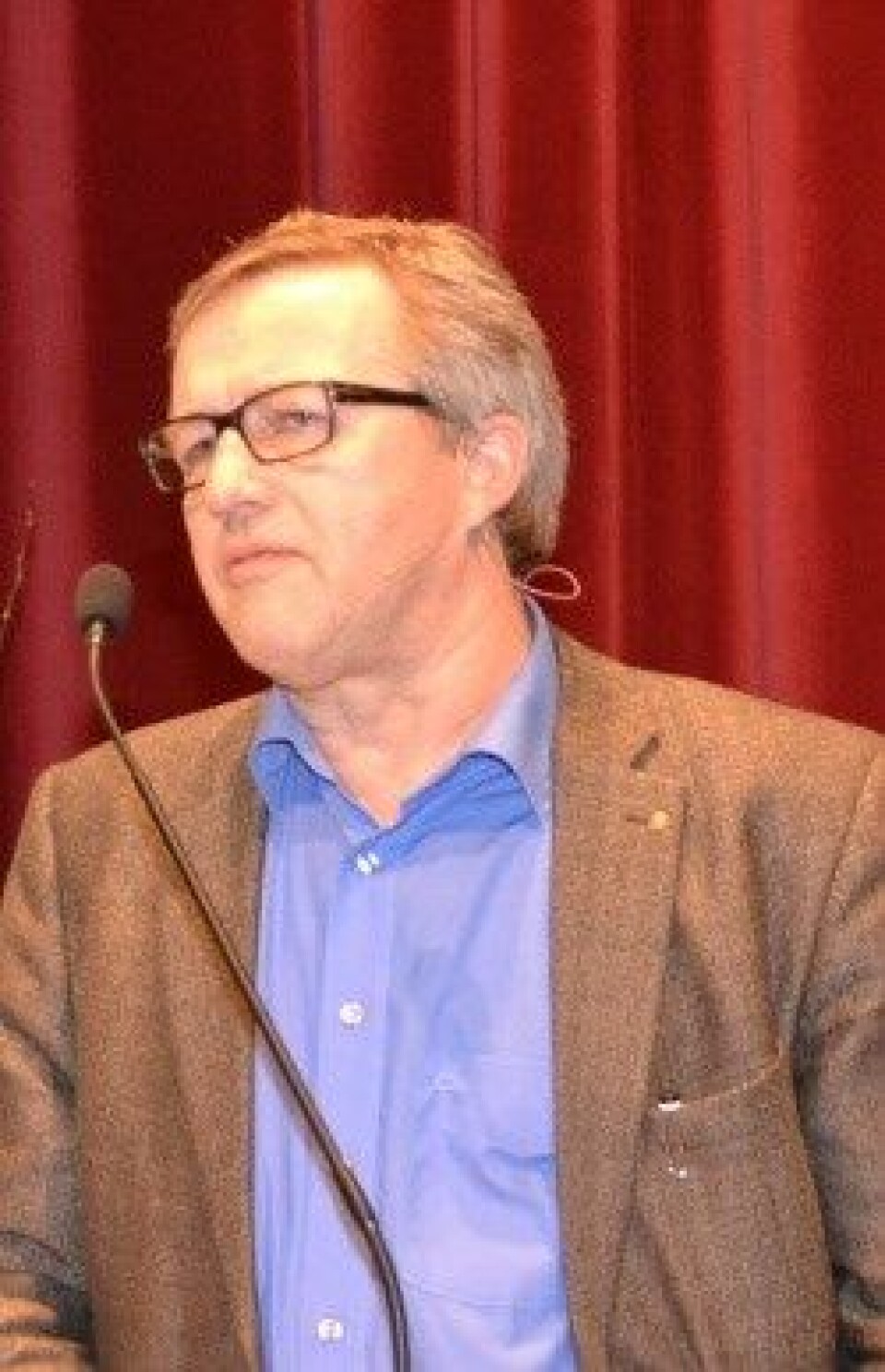 POENGTERT: – Det mest regningssvarende man gjør er å redusere blodtrykket, fremholdt overlege og professor Trond Jensen.
Foto: Kjell Arne Bakke