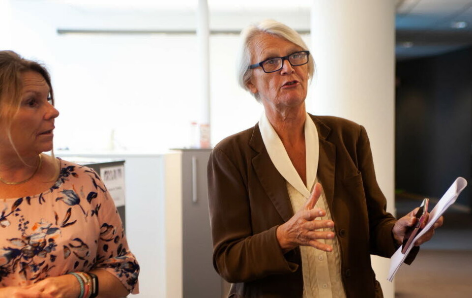 VIL BORT FRA POENGJAG: Fakultetsdirektør Unn Hilde Grasmo-Wendler (t.v.) og prodekan for medisinerstudiet Ingrid Os ved Det medisinske fakultet i Oslo vil ha egnethetstest inn i opptakskriteriene. Foto: Lasse Moe Foto: VIL BORT FRA POENGJAG: Fakultetsdirektør Unn Hilde Grasmo-Wendler (t.v.) og prodekan for medisinerstudiet Ingrid Os ved Det medisinske fakultet i Oslo vil ha egnethetstest inn i opptakskriteriene. Foto: Lasse Moe Foto: