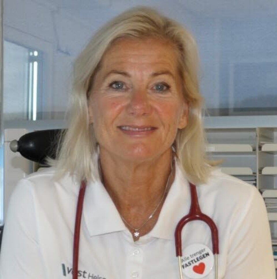 KATASTROFE: Kristin Grefberg, fastlege og spesialist i allmennmedisin ved MedVest legesenter i Bærum sier konsekvensene kan bli en katastrofe for allmennmedisinen.
Foto: Privat KATASTROFE: Kristin Grefberg, fastlege og spesialist i allmennmedisin ved MedVest legesenter i Bærum sier konsekvensene kan bli en katastrofe for allmennmedisinen.
Foto: Privat