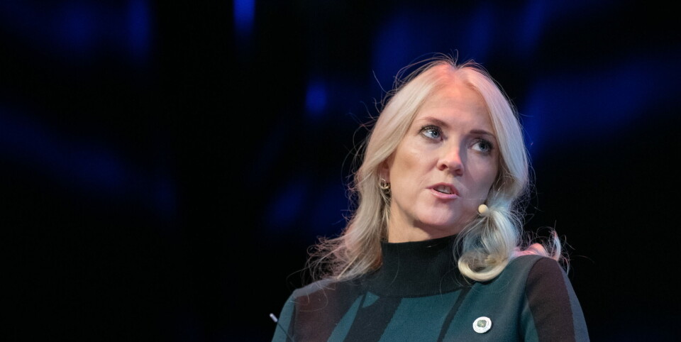 SKEPTISK: Lill Sverresdatter Larsen, leder i NSF, viser til studier der tidlige resulater skal vise at AstraZeneca-vaksinen har liten effekt mot mild sykdom fra den sørafrikanske varianten av covid-19-viruset. Foto: Vidar Sandnes SKEPTISK: Lill Sverresdatter Larsen, leder i NSF, viser til studier der tidlige resulater skal vise at AstraZeneca-vaksinen har liten effekt mot mild sykdom fra den sørafrikanske varianten av covid-19-viruset. Foto: Vidar Sandnes