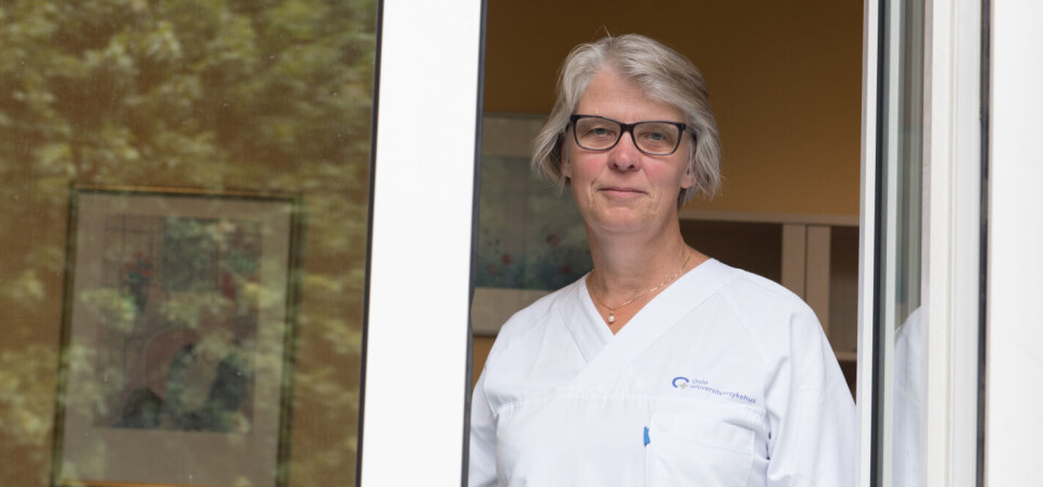 AVVENTER:– Overlege Elisabeth Gulowsen Celius ved Oslo universitetssykehus har ennå ikke ennå ikke tatt i bruk det nye MS-legemiddelet daklizumab (Zinbryta). Foto: Per Corneliussen Foto: AVVENTER:– Overlege Elisabeth Gulowsen Celius ved Oslo universitetssykehus har ennå ikke ennå ikke tatt i bruk det nye MS-legemiddelet daklizumab (Zinbryta). Foto: Per Corneliussen Foto: