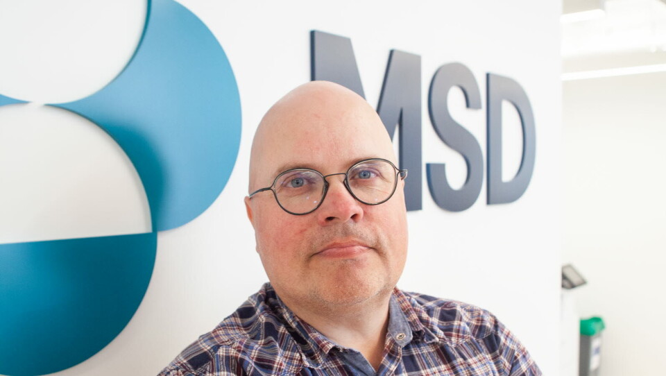 FORTSATT ÅPNE FOR DIALOG: – Nå vil det være en tidagers venteperiode, og den tiden vil vi bruke for å vurdere hva vi skal gjøre videre. Vi har vært, og er fortsatt, åpne for dialog med Sykehusinnkjøp for å løse denne problemstillingen, sier Hans Petter Strifeldt i MSD Norge. Foto: Lars Brock Nilsen FORTSATT ÅPNE FOR DIALOG: – Nå vil det være en tidagers venteperiode, og den tiden vil vi bruke for å vurdere hva vi skal gjøre videre. Vi har vært, og er fortsatt, åpne for dialog med Sykehusinnkjøp for å løse denne problemstillingen, sier Hans Petter Strifeldt i MSD Norge. Foto: Lars Brock Nilsen