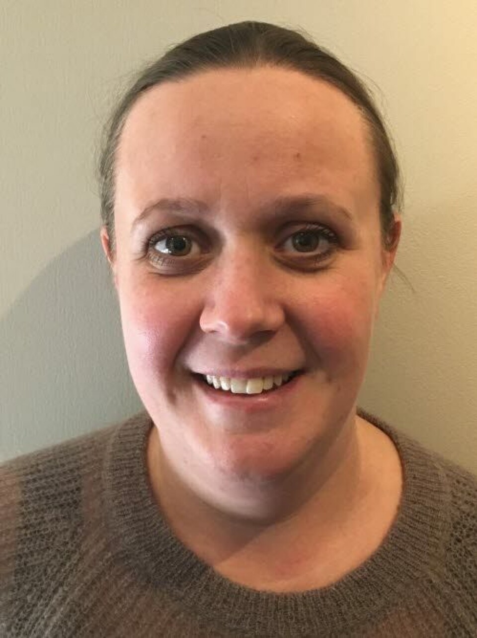 FUNGERER: – Vi har en løsning som fungerer. Vi opplever at både pasienter og helsepersonell er fornøyde med løsningen, sier Rita Helleren, seksjonsleder for infeksjonsseksjon og overlege ved Sørlandet sykehus. Foto: Privat FUNGERER: – Vi har en løsning som fungerer. Vi opplever at både pasienter og helsepersonell er fornøyde med løsningen, sier Rita Helleren, seksjonsleder for infeksjonsseksjon og overlege ved Sørlandet sykehus. Foto: Privat