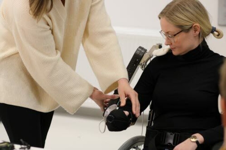 BRUKER DESIGN. Vilje Bionics samarbeider med EGGS Design for å gjøre eksosjelettet mindre mekanisk og mer humant i uttrykket.
Foto: Sverre Jarild BRUKER DESIGN. Vilje Bionics samarbeider med EGGS Design for å gjøre eksosjelettet mindre mekanisk og mer humant i uttrykket.
Foto: Sverre Jarild