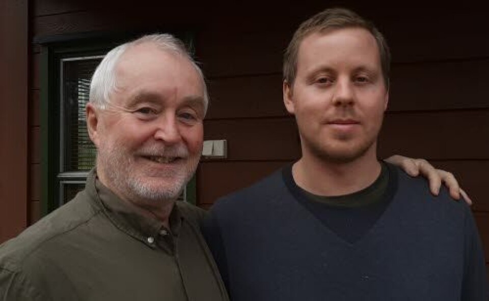 REAGERER: Arne Aarflot (til venstre) reagerer på at oppgaver trekkes og fasit endres. Knut Magne Aarflot (til høyre) tok fagprøven i høst etter å ha tatt sin legeeksamen i Mexico. Foto: Privat REAGERER: Arne Aarflot (til venstre) reagerer på at oppgaver trekkes og fasit endres. Knut Magne Aarflot (til høyre) tok fagprøven i høst etter å ha tatt sin legeeksamen i Mexico. Foto: Privat