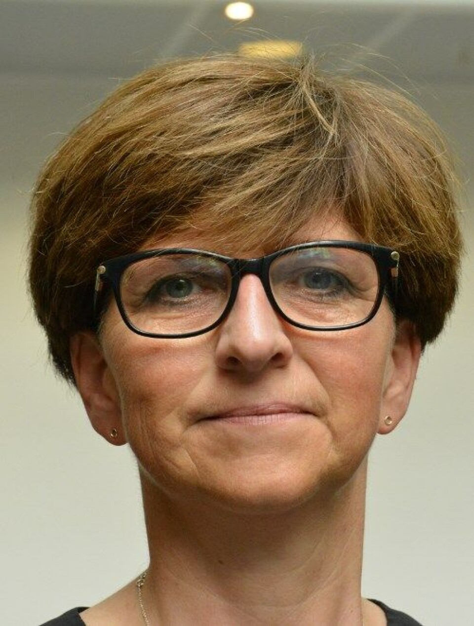 UROVEKKENDE: – Det er urovekkende at halvparten vurderer å slutte, sier forbundsleder Eli Gunhild By i Norsk Sykepleierforbund (NSF). Arkivfoto: Per Corneliussen UROVEKKENDE: – Det er urovekkende at halvparten vurderer å slutte, sier forbundsleder Eli Gunhild By i Norsk Sykepleierforbund (NSF). Arkivfoto: Per Corneliussen