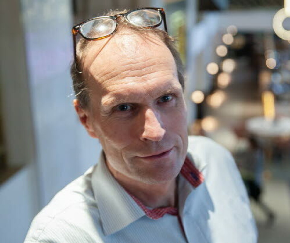 Utfordring: Trygve Holmøy, overlege og professor ved Universitetet i Oslo mener utfordringen ligger i å finne ut hvordan man skal medisinere langsiktig.
Foto: Lasse Moe Utfordring: Trygve Holmøy, overlege og professor ved Universitetet i Oslo mener utfordringen ligger i å finne ut hvordan man skal medisinere langsiktig.
Foto: Lasse Moe