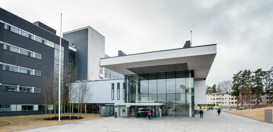 Akershus universitetssykehus (Ahus) satser markant for å bygge opp kreftområdet. Samtidig har fem kreftleger forlatt arbeidsplassen sin ved kreftavdelingen. Foto: Vidar Sandnes