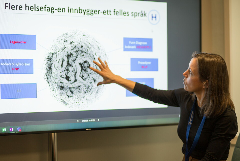 TESTES UT: En norsk versjon av SNOMED CT er nå klar til bruk og vil bli testet ut i praktisk journalløsning hos Helseplattformen. Mona Stedenfeldt i Helseplattformen har ledet et arbeid hun beskriver som en ryddejobb etter 40 år med sprikende digital utvikling. Foto: Guro Kulset Merakerås TESTES UT: En norsk versjon av SNOMED CT er nå klar til bruk og vil bli testet ut i praktisk journalløsning hos Helseplattformen. Mona Stedenfeldt i Helseplattformen har ledet et arbeid hun beskriver som en ryddejobb etter 40 år med sprikende digital utvikling. Foto: Guro Kulset Merakerås