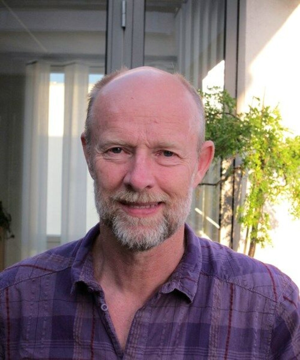 TIL STEDE: Forsker og lege Michael de Vibe sier det er utrolig viktig at helsearbeidere lærer å være tilstede i pasientmøtene.
Foto: Arkiv TIL STEDE: Forsker og lege Michael de Vibe sier det er utrolig viktig at helsearbeidere lærer å være tilstede i pasientmøtene.
Foto: Arkiv