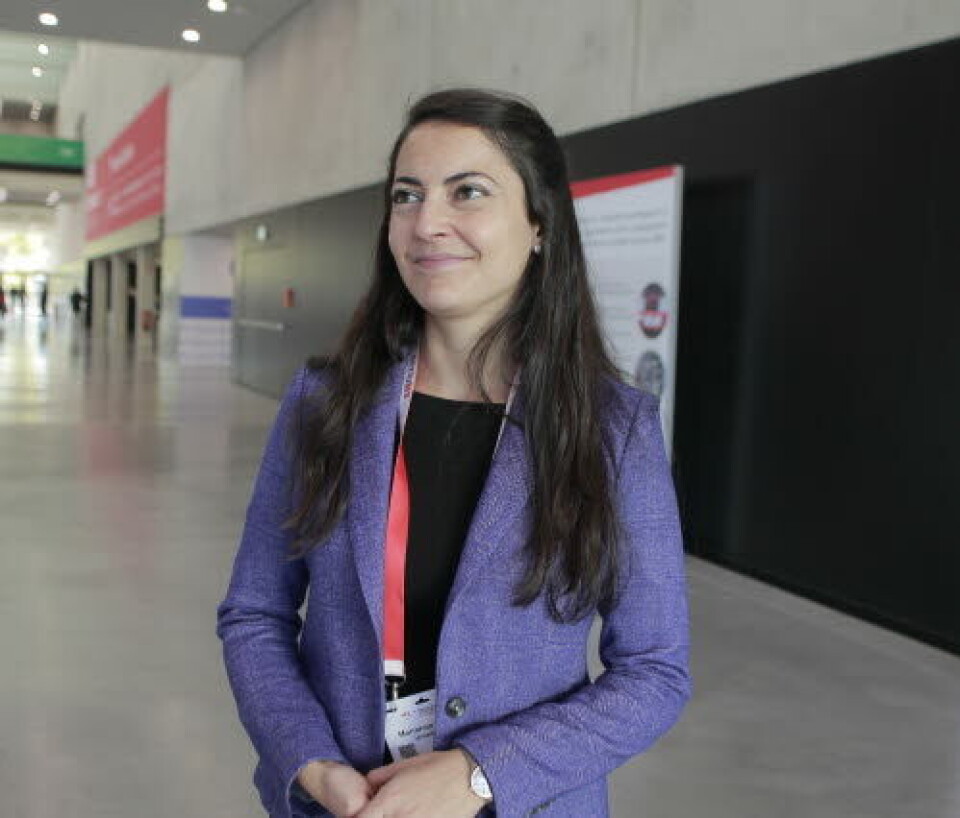 OPPSUMMERT: – Kort oppsummert kan vi si at MS sannsynligvis er en uvanlig komplikasjon fra en EBV-infeksjon, sier forsker Marianna Cortese.
Foto: Lasse Moe OPPSUMMERT: – Kort oppsummert kan vi si at MS sannsynligvis er en uvanlig komplikasjon fra en EBV-infeksjon, sier forsker Marianna Cortese.
Foto: Lasse Moe