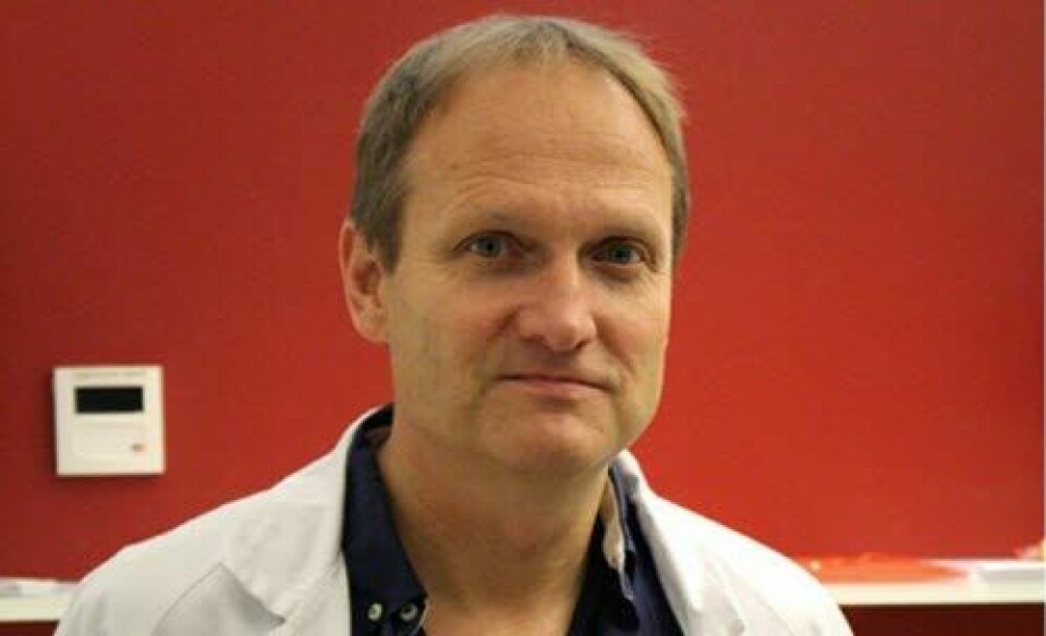 Tormod Fladby er professor ved Universitetet i Oslo og avdelingsleder ved nevrologisk avdeling på Ahus. Foto: Ahus