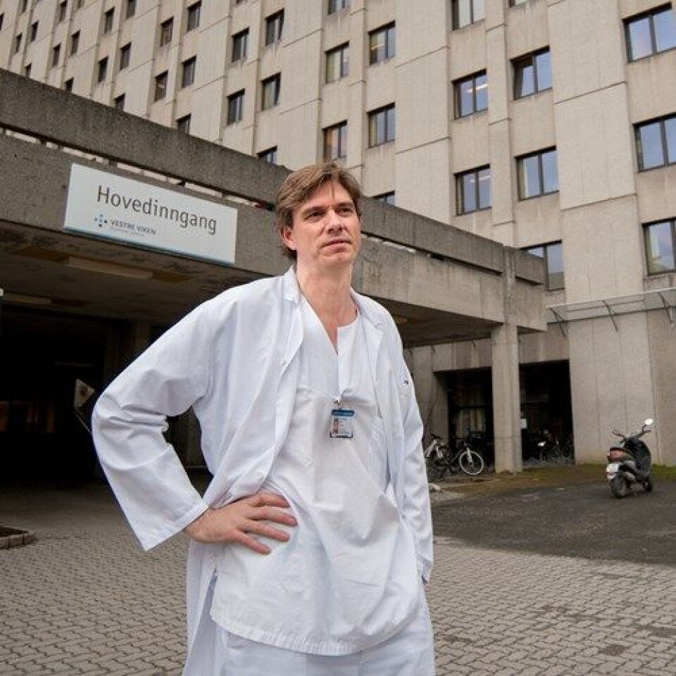 FØRSTEVALG: Onkolog Arne Stenrud Berg sier studien medfører at immunterapi bør være førstevalg fremfor cellegift hos cirka en fjerdedel av pasienter med avansert ikke-småcellet lungekreft.
Foto: Vidar Sandnes