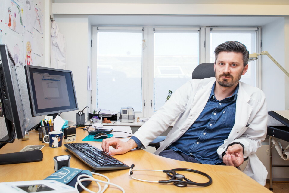 KOMPLEKS HVERDAG: Tor Magne Johnsen er en av forfatterne bak studien som avdekket flere faglig utfordrende, komplekse og tidskrevende oppgaver i en fastleges hverdag. Arkivfoto: Unni Skoglund Foto: KOMPLEKS HVERDAG: Tor Magne Johnsen er en av forfatterne bak studien som avdekket flere faglig utfordrende, komplekse og tidskrevende oppgaver i en fastleges hverdag. Arkivfoto: Unni Skoglund Foto: