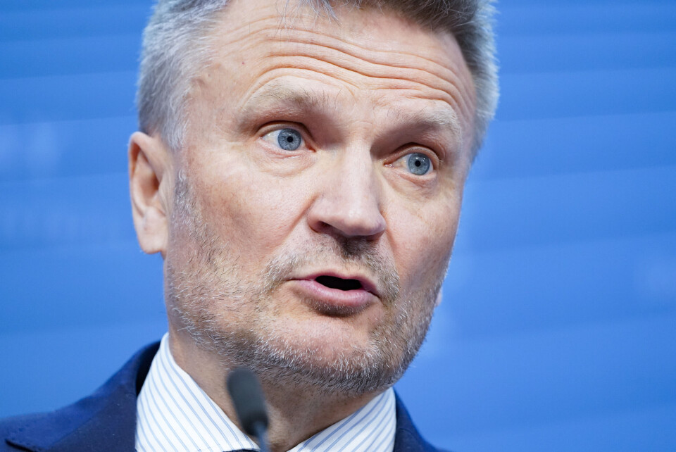 Koronakommisjonens leder Egil Matsen presenterer kommisjonens rapport før overleveringen til statsministeren på en pressekonferanse i Marmorhallen i Oslo tirsdag. Foto: Håkon Mosvold Larsen / NTB Foto: