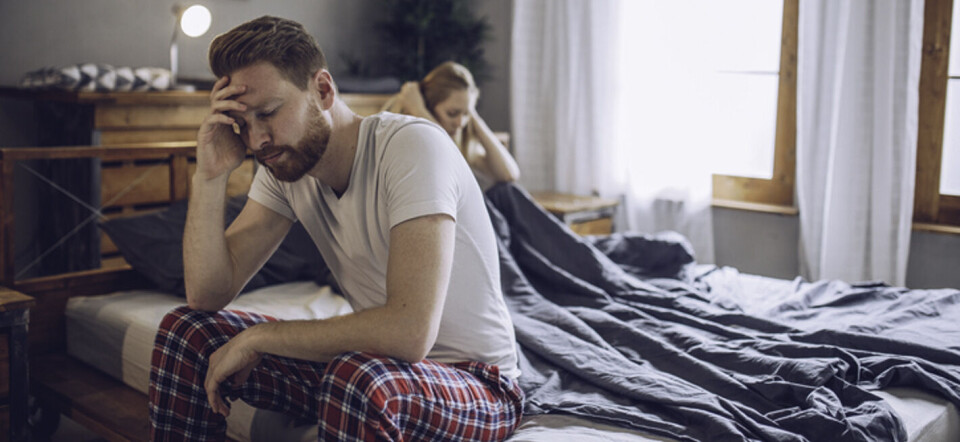 SNAKK OM DET! – Den vanligste årsaken til ereksjonssvikt er gjerne nervøsitet og prestasjonsangst, påpeker artikkelforfatteren. SNAKK OM DET! – Den vanligste årsaken til ereksjonssvikt er gjerne nervøsitet og prestasjonsangst, påpeker artikkelforfatteren.