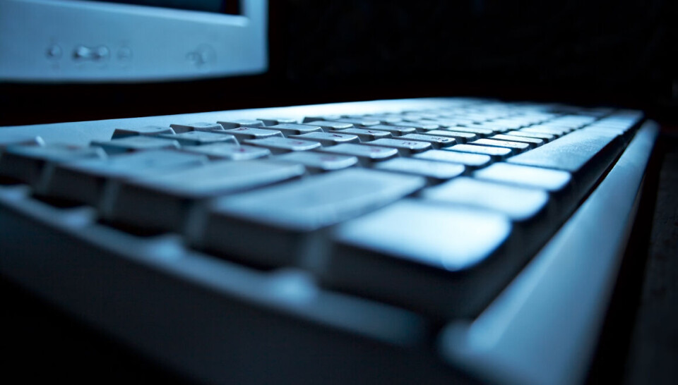 ADVARER; Datatilsynet mener at personvernhensynene ikke blir ivaretatt ved at utlevering av lister over resepter krever samtykke av pasientene, eller at pasienten kan «låse» resepter som vedkommende ikke ønsker at skal være tilgjengelig. Foto: Colourbox